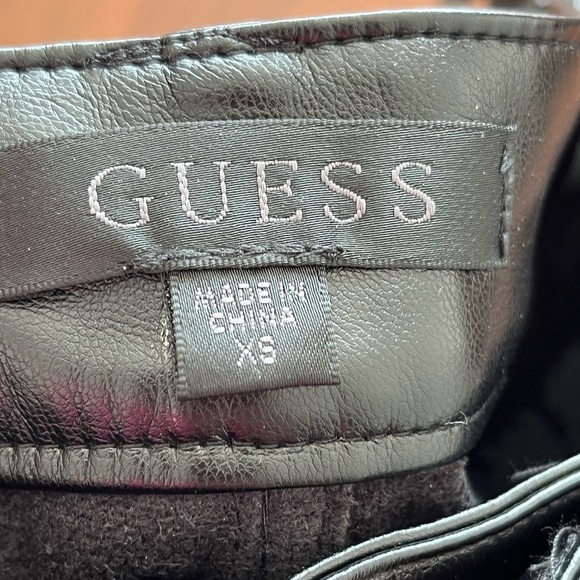 Guess Black faux Leather women’s skirt size XS - Picture 5 of 5